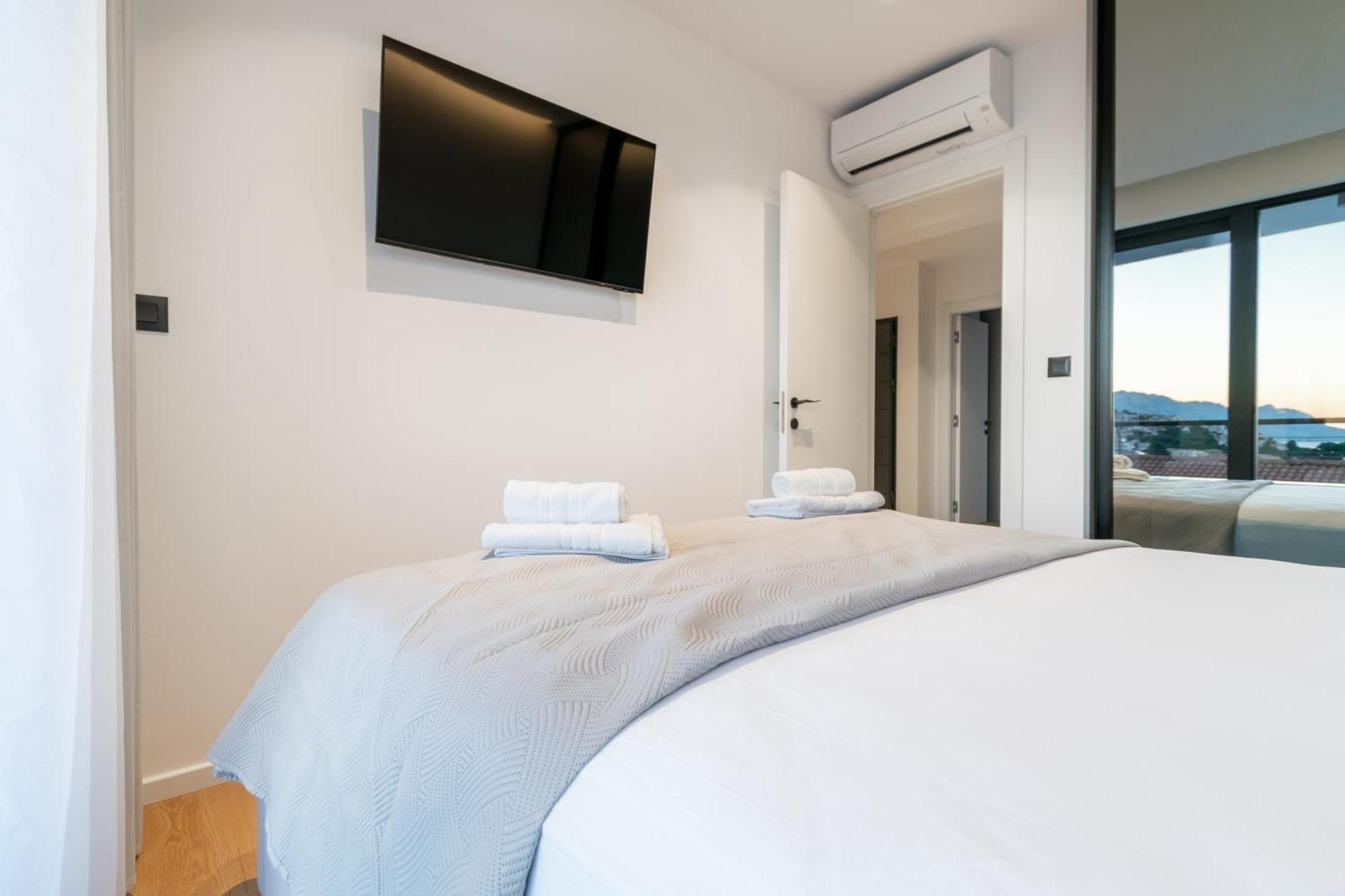 Apartmani Pino Baška Voda Eksteriør bilde