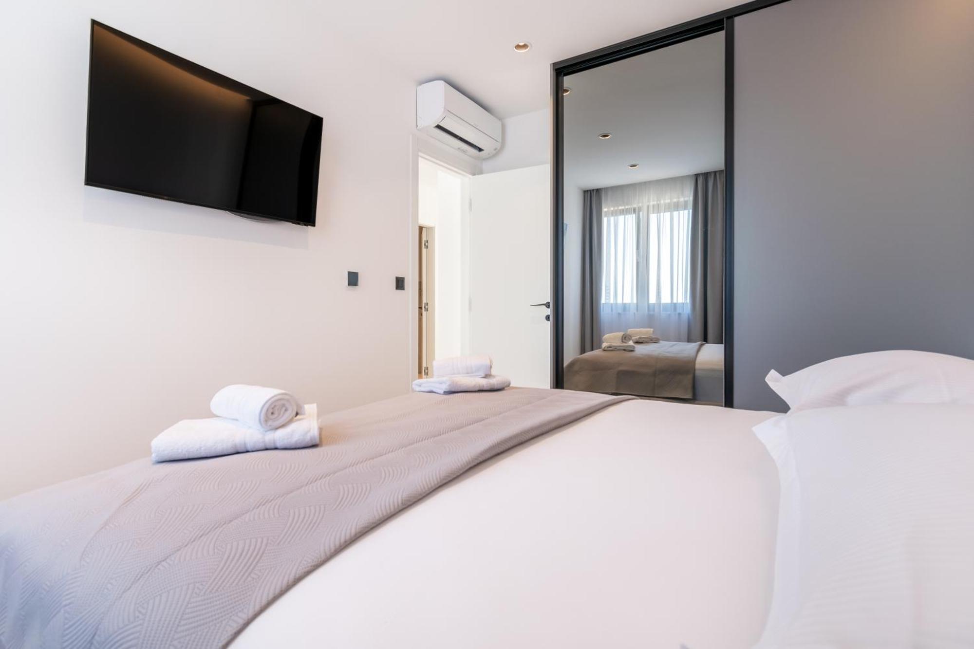 Apartmani Pino Baška Voda Rom bilde